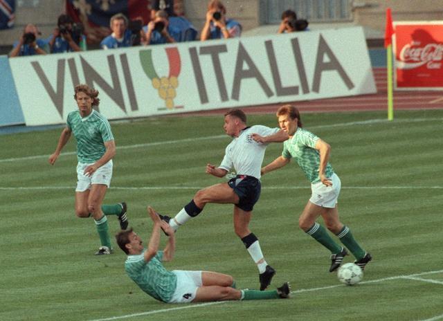 反击与换人 反击与换人