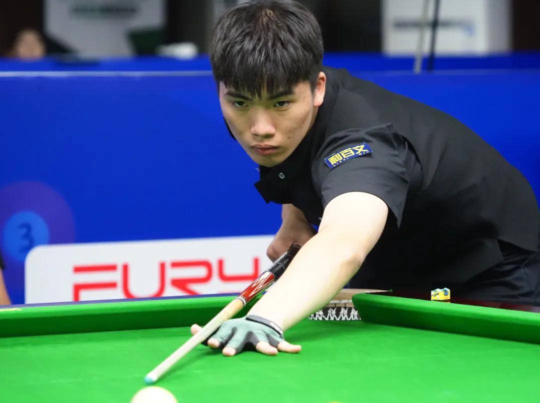 兵线同时推 兵线同时推